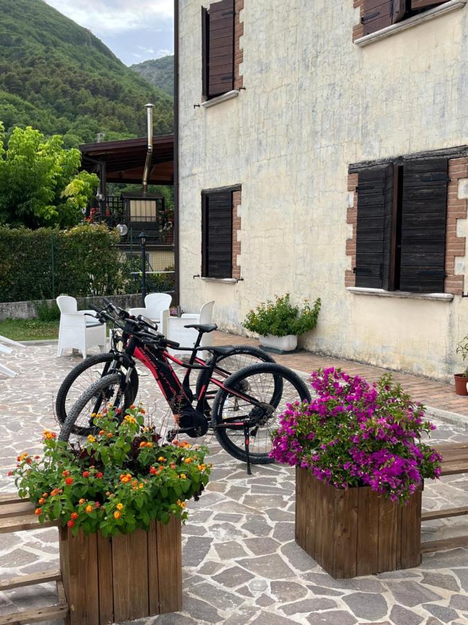 Casa Vacanze Vecchio Frantoio Residenza Moraiolo Spoleto Zewnętrze zdjęcie